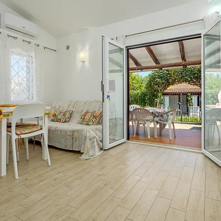 Confortevole Caposchiera Ferienhaus