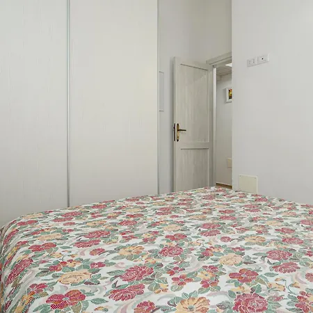 Confortevole Caposchiera 度假居 圣特奥多罗