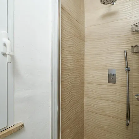 Confortevole Caposchiera 度假居 *